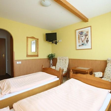 Hotel Solaster Třebíč Buitenkant foto
