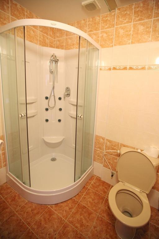 Hotel Solaster Třebíč Buitenkant foto